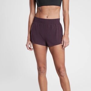 Athleta Hustle 3” Short S Plum Mauve Lined Run Training Gym